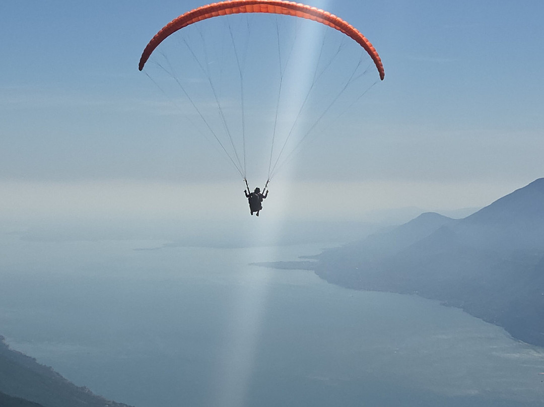 Roberto Paragliding Malcesine-马切尔西涅必去景点