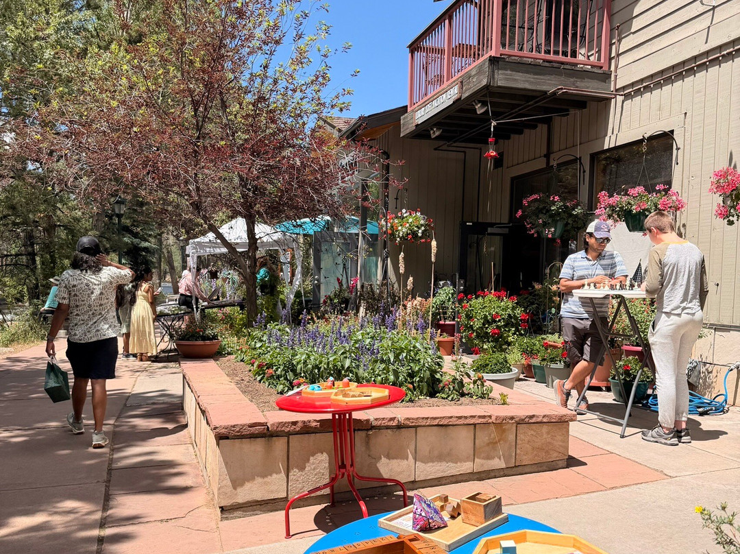 Riverwalk in Downtown Estes Park-埃斯蒂斯公园必去景点