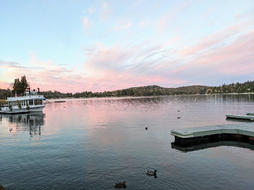 Lake Arrowhead Village-箭头湖必去景点