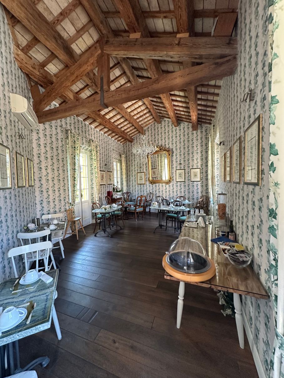 M俱乐部德卢克斯住宿加早餐酒店-旅行者