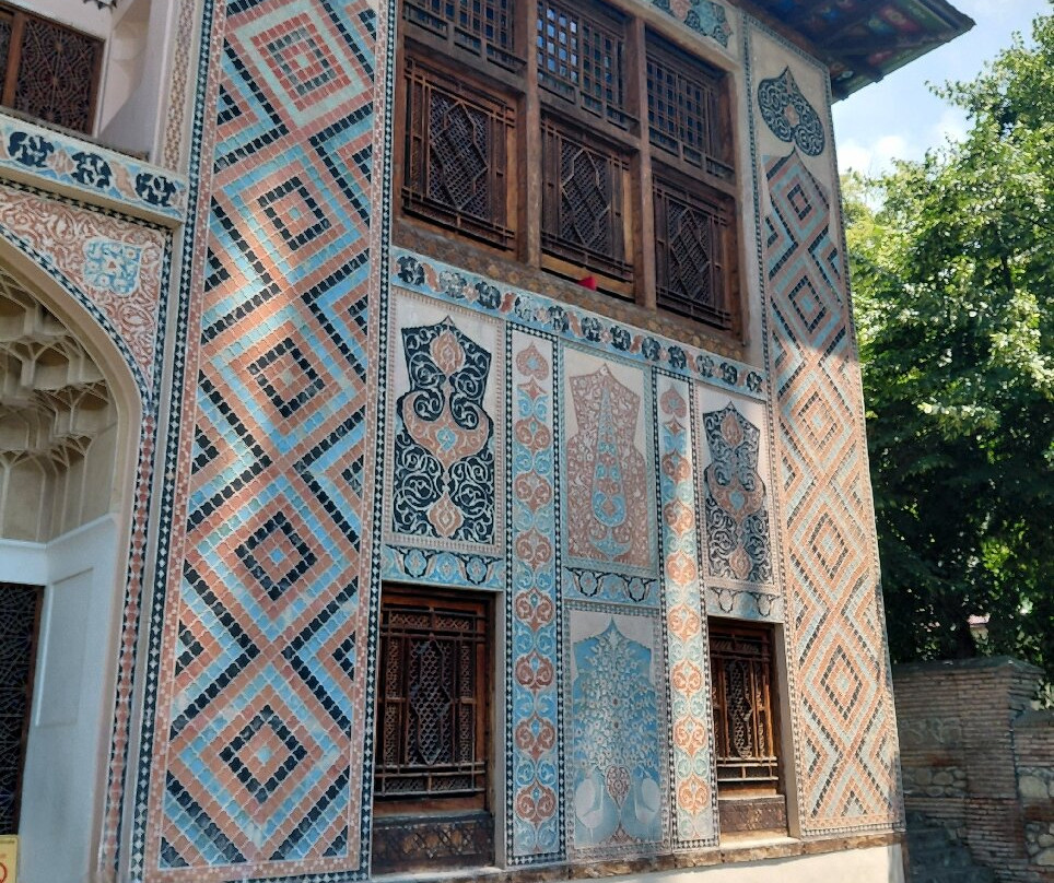 Palace of Shaki Khans-舍基必去景点