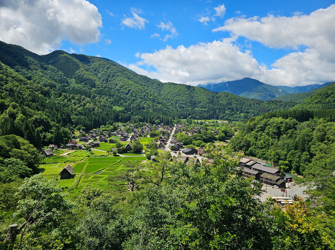 白川乡城山展望台/荻町城遗址-白川村必去景点