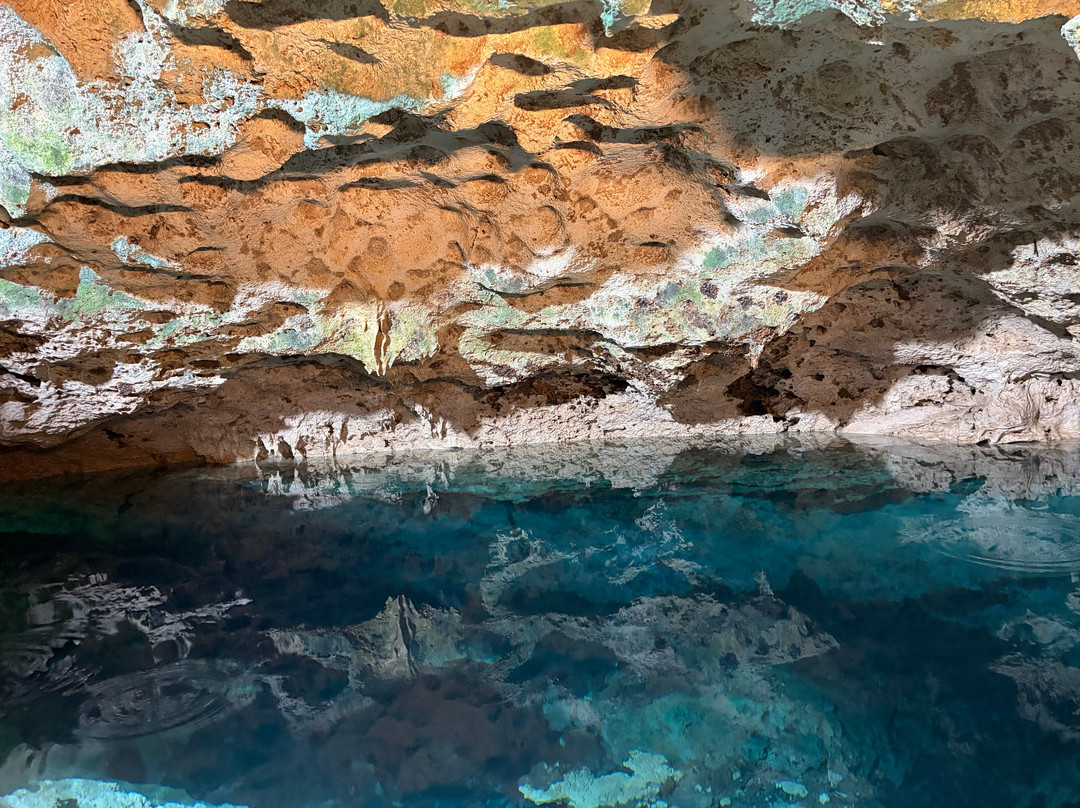 Paje Cave-帕杰必去景点