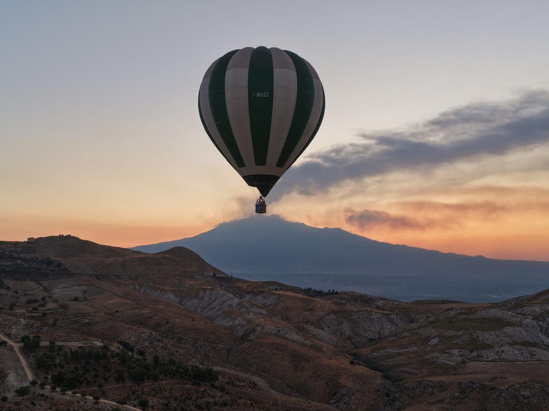 Volare sull'Arte Sicily-Centuripe必去景点