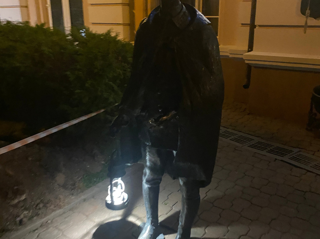 Sculpture Station Warden-莫吉廖夫必去景点