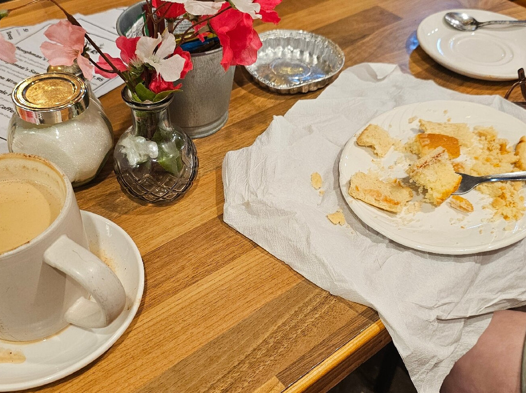 Emjay's Cafe