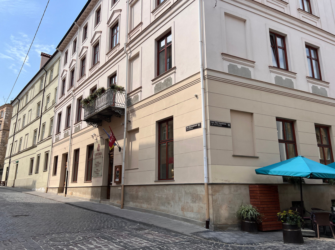 Optima Collection Medievale Lviv