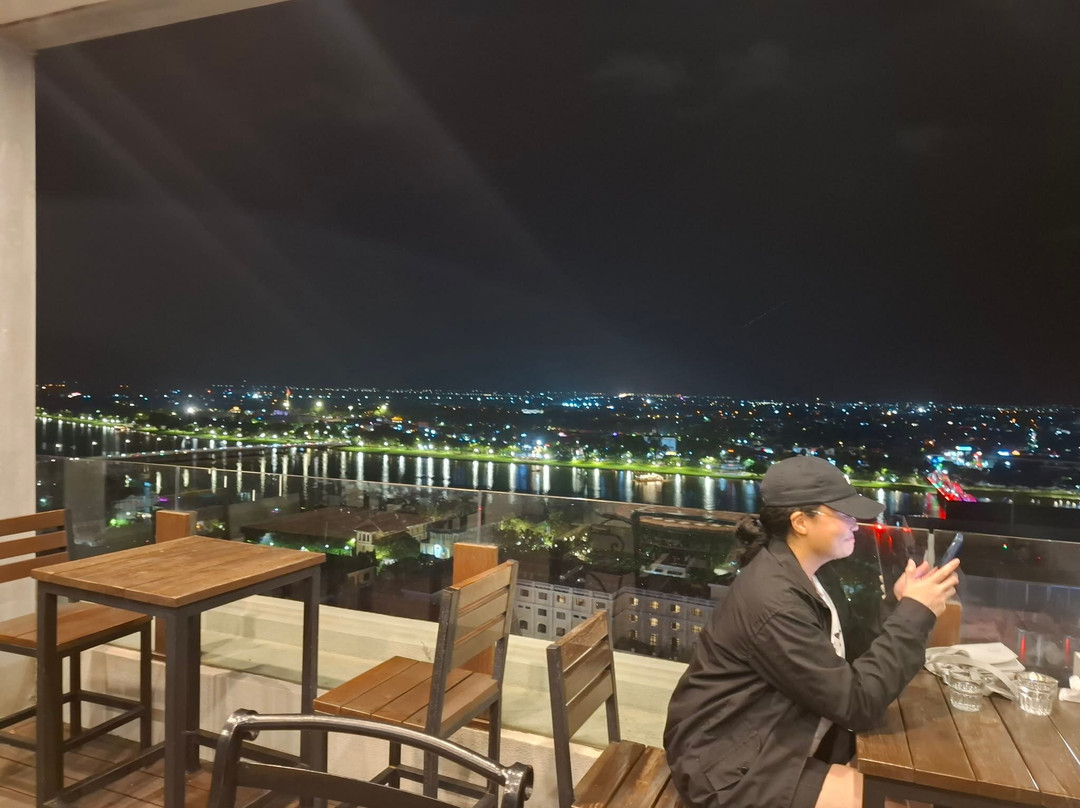 顺化帝王酒店主图