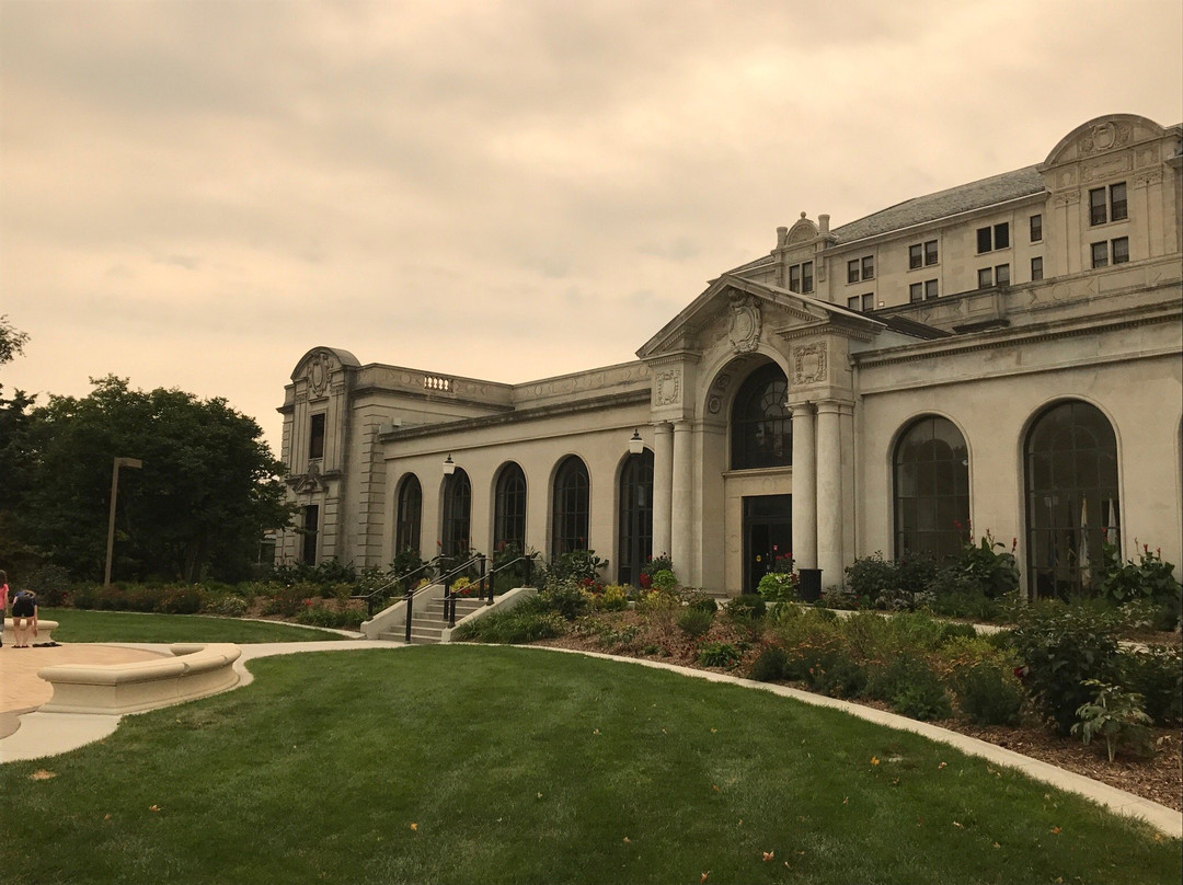 Memorial House Hotel