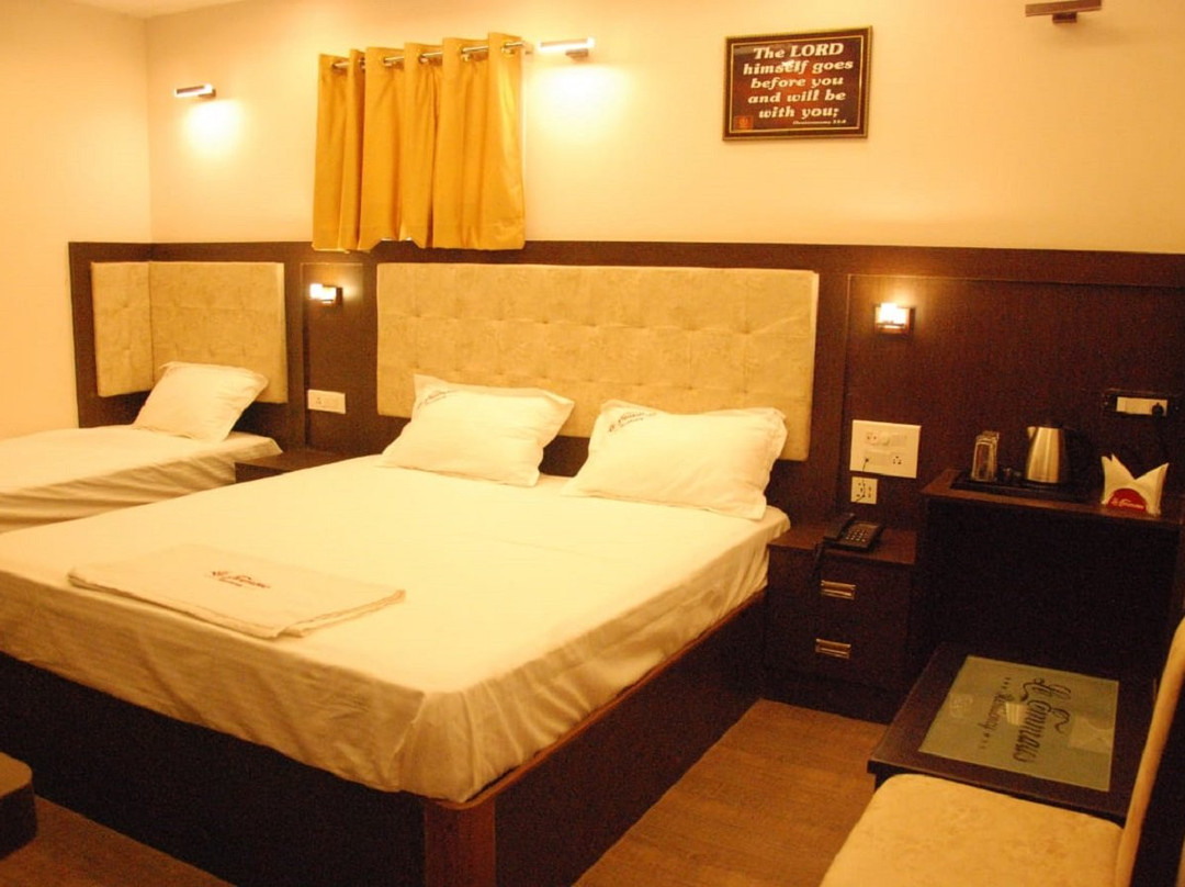 Le Emerald Residency