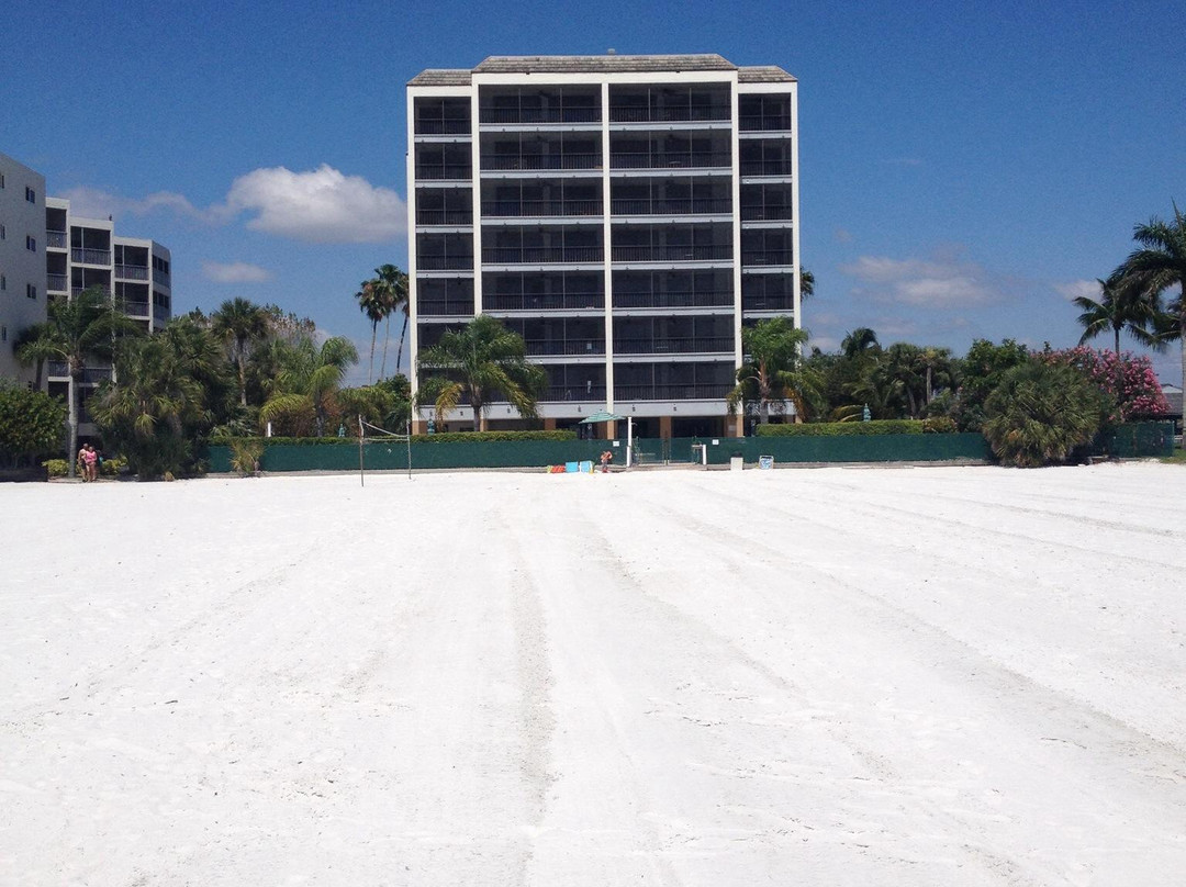 Hilton Grand Vacations Seawatch On The Beach Resort