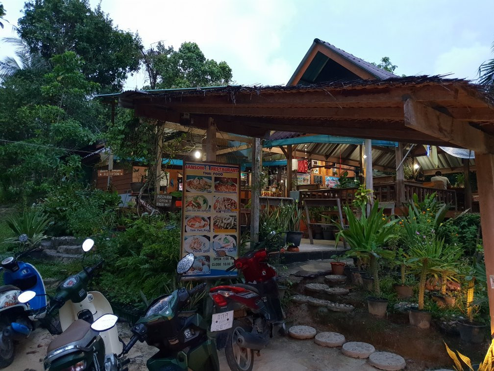 拉廊詹森海滩度假村