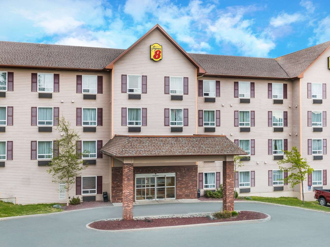 Super 8 by Wyndham St Johns主图