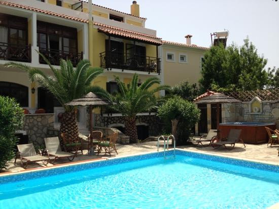 Athina Hotel