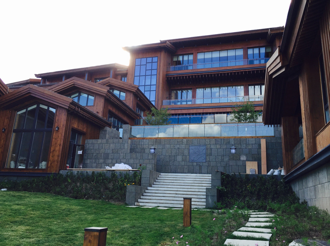 望 · 长白鲁能美憬阁精选酒店主图