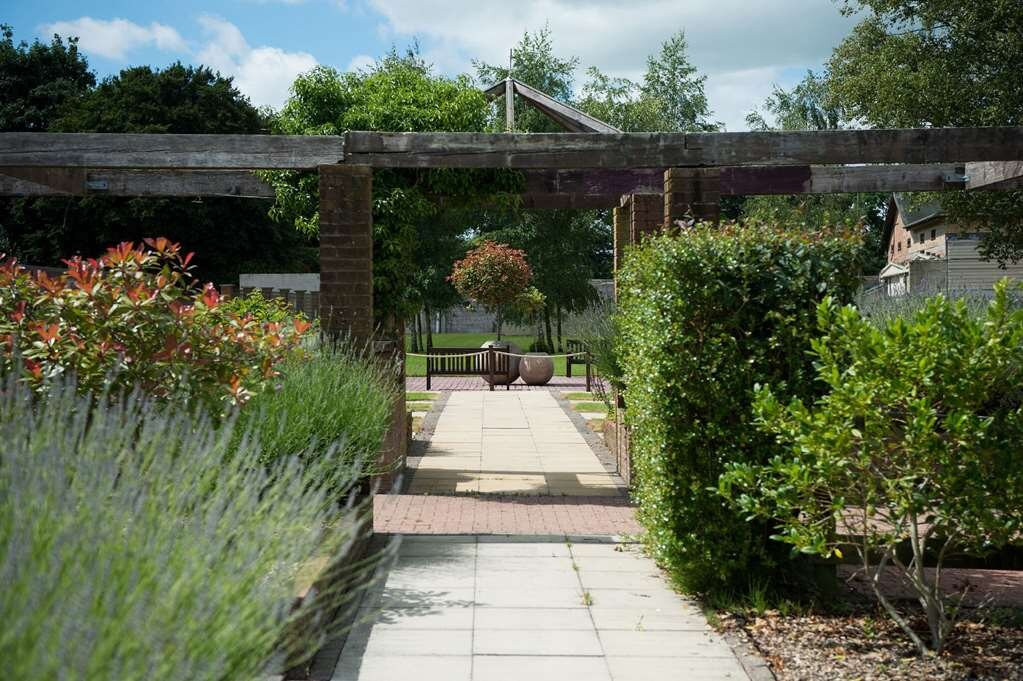 Barton Manor Hotel & Spa主图