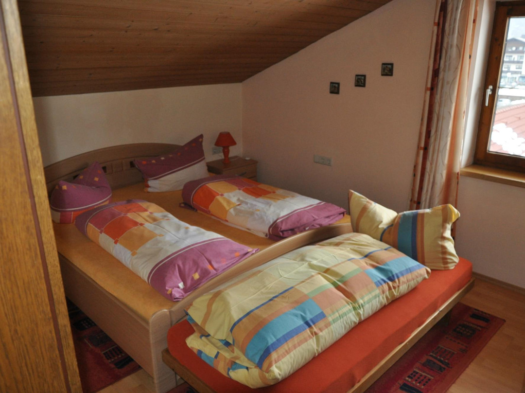 采尔戚拉谷酒店住宿-Zorn-Pauli