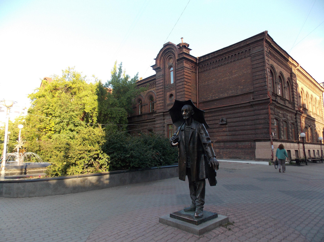 Monument to the painter Andrew Pozdeev景点图片