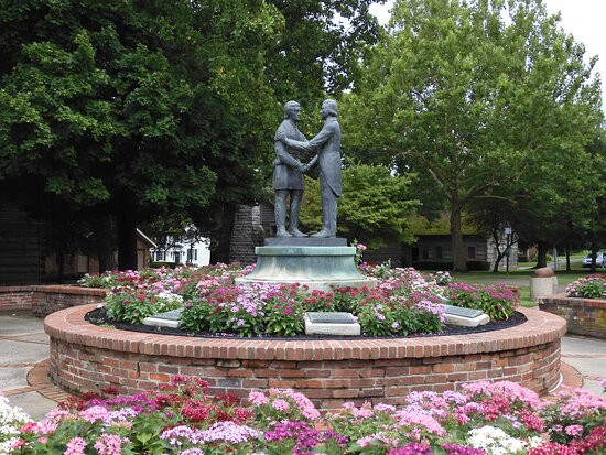 Constitution Square Historic Site-Danville必去景点