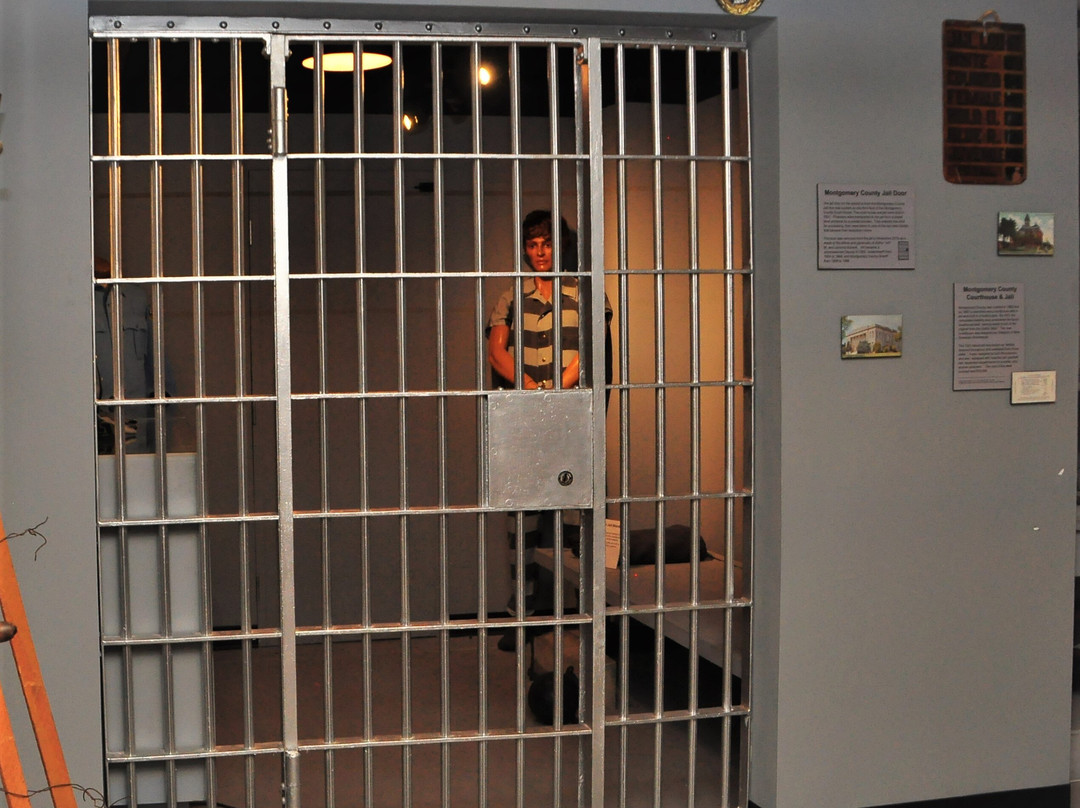 Independence Historical Museum & Art Center