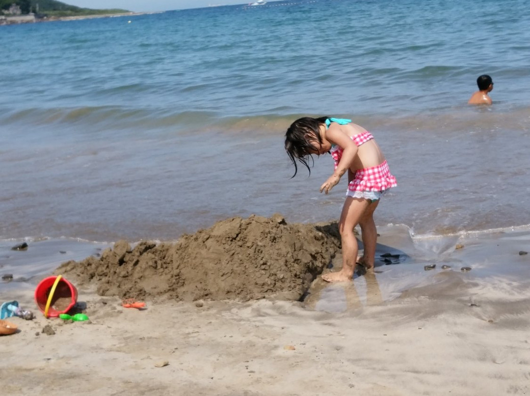 Ubuyu Beach-日高町必去景点
