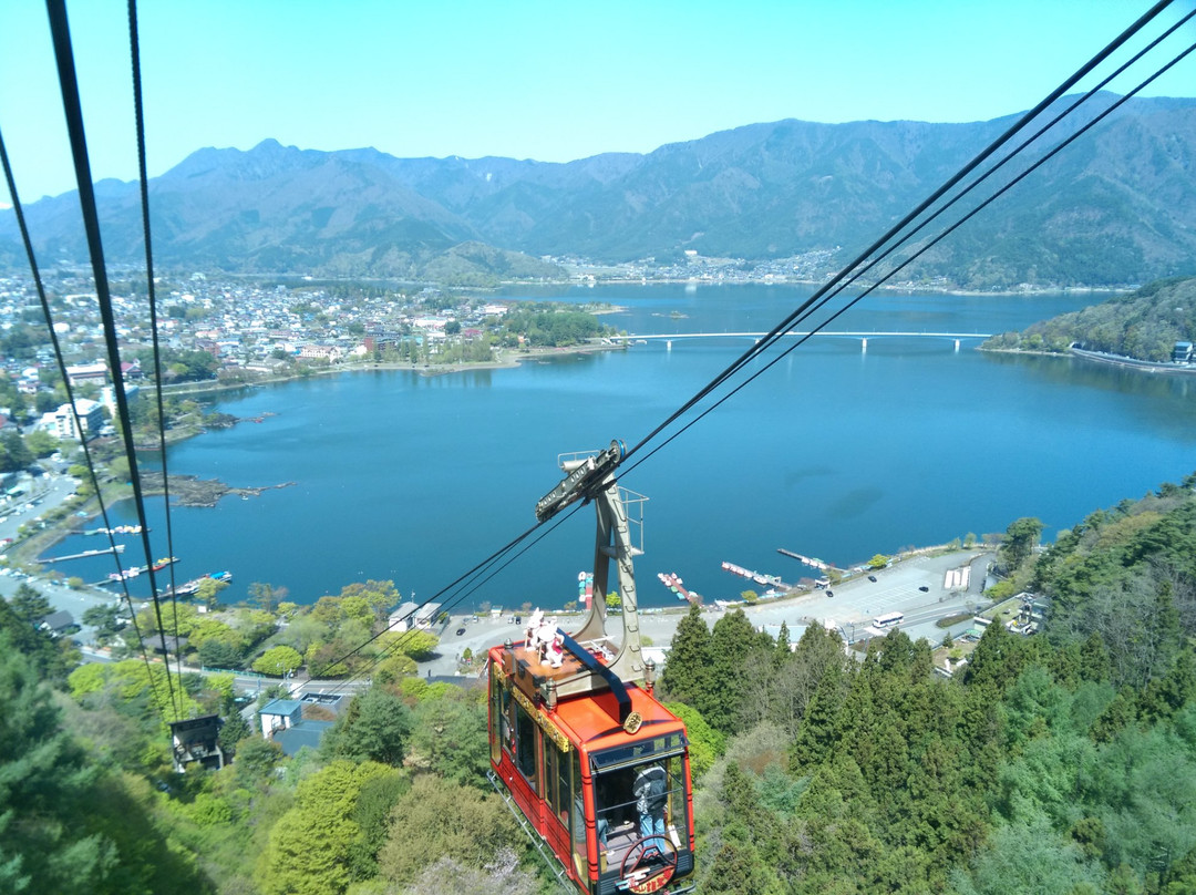 河口湖天上山公园Kachikachi山缆车景点图片