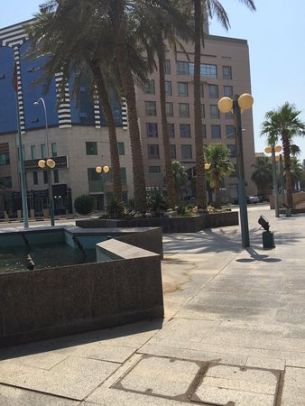 Laila Gallery-萨尔米亚必去景点