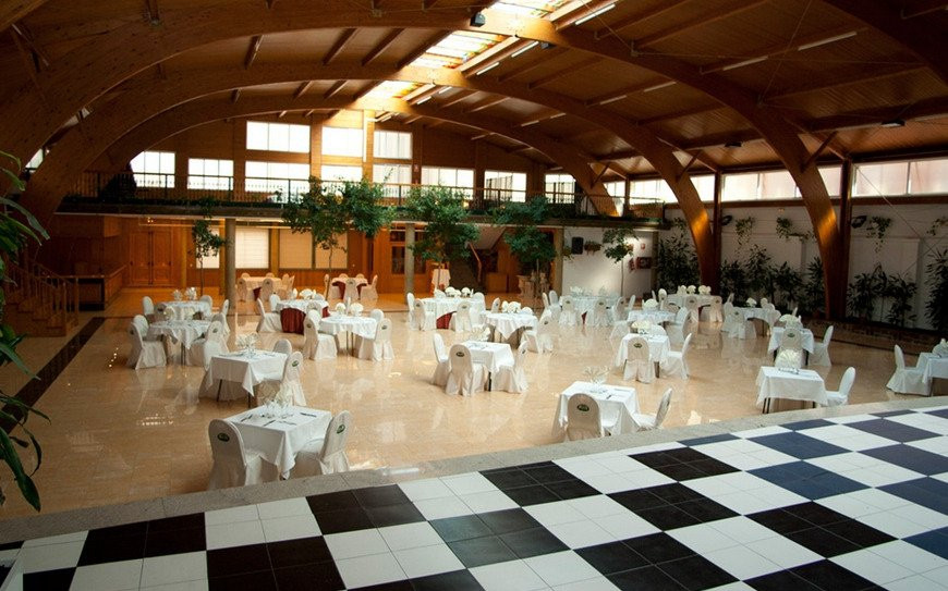 Artana餐馆和美食-Brisamar