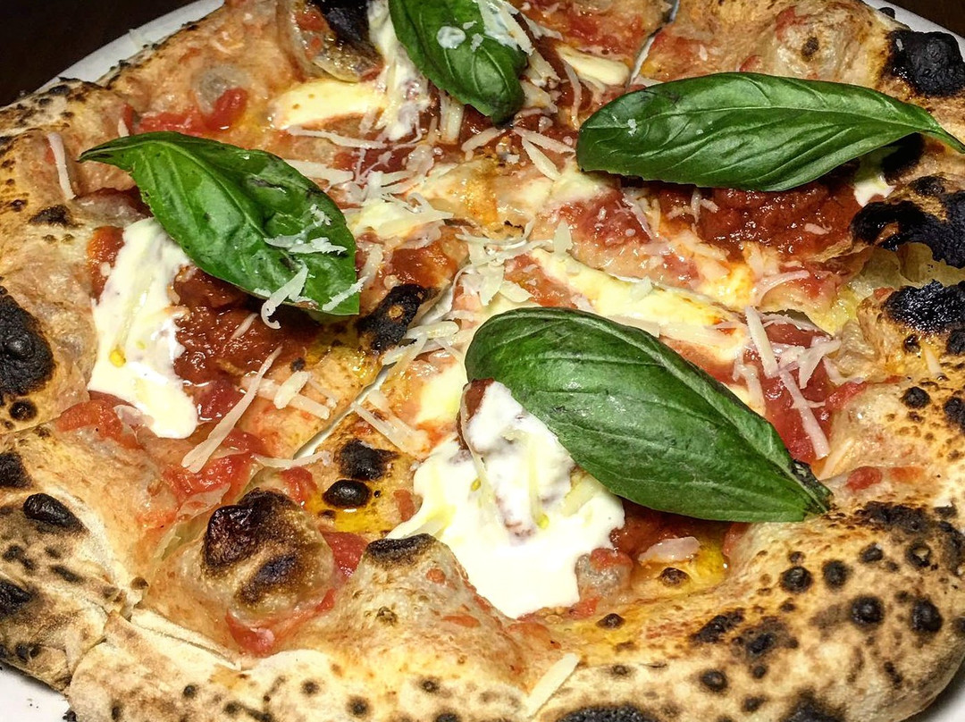 Carinaro餐馆和美食-Country House