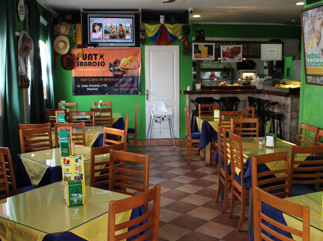 Asadero de Pollos y Areperia Punto Sabroso