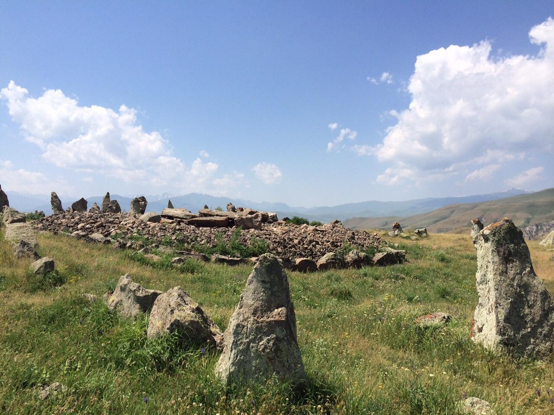 Syunik Province旅游景点-Karahundj (Armenia's Stonehenge)
