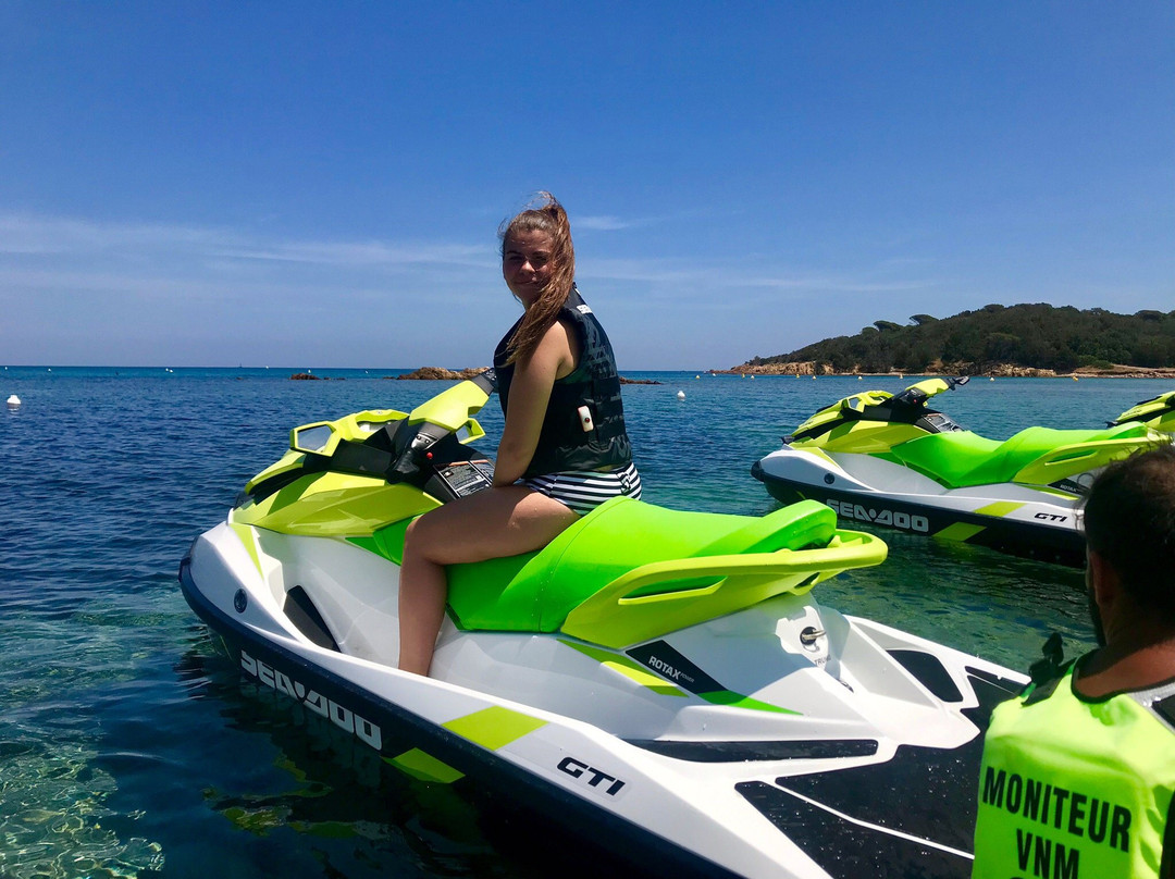 Corsica Jet-维琪奥港必去景点