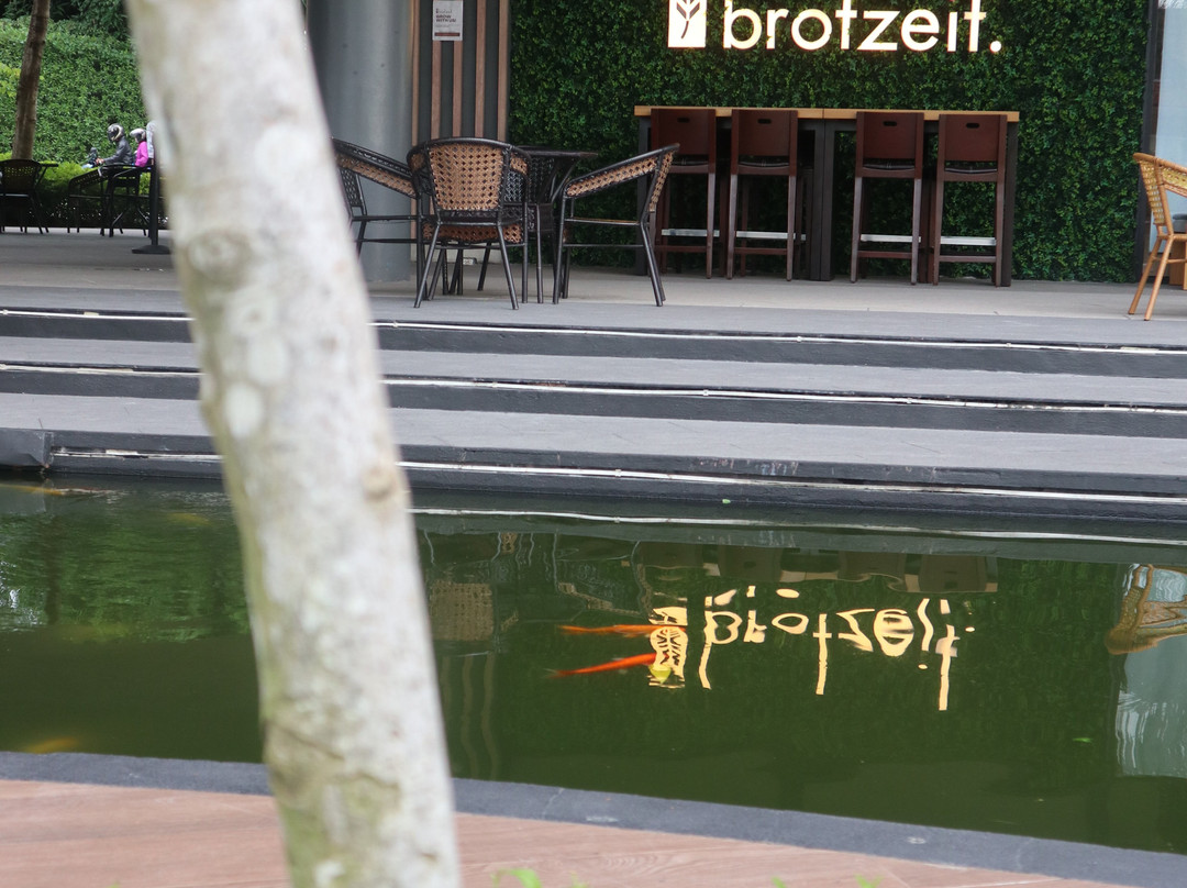 Brotzeit Alabang West Parade
