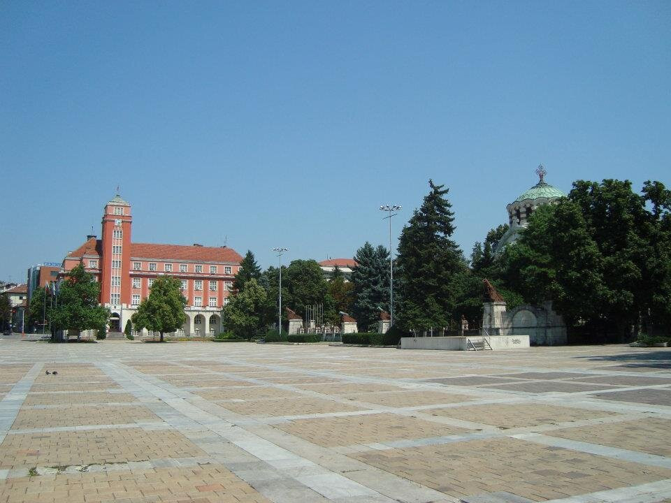 Saint George the Victorious Chapel and Mausoleum景点图片
