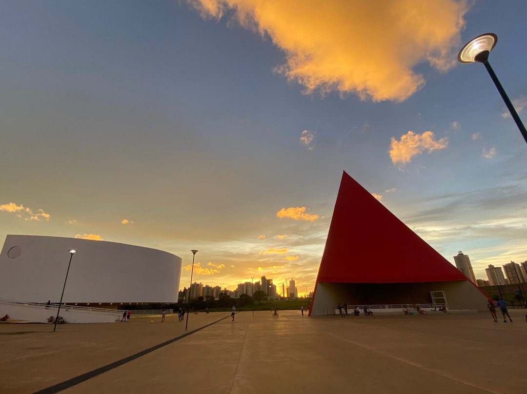 Centro Cultural Oscar Niemeyer-戈亚尼亚必去景点