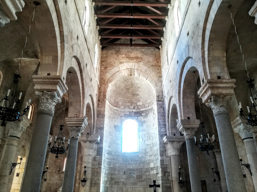 Chiesa di Ognissanti-特拉尼必去景点