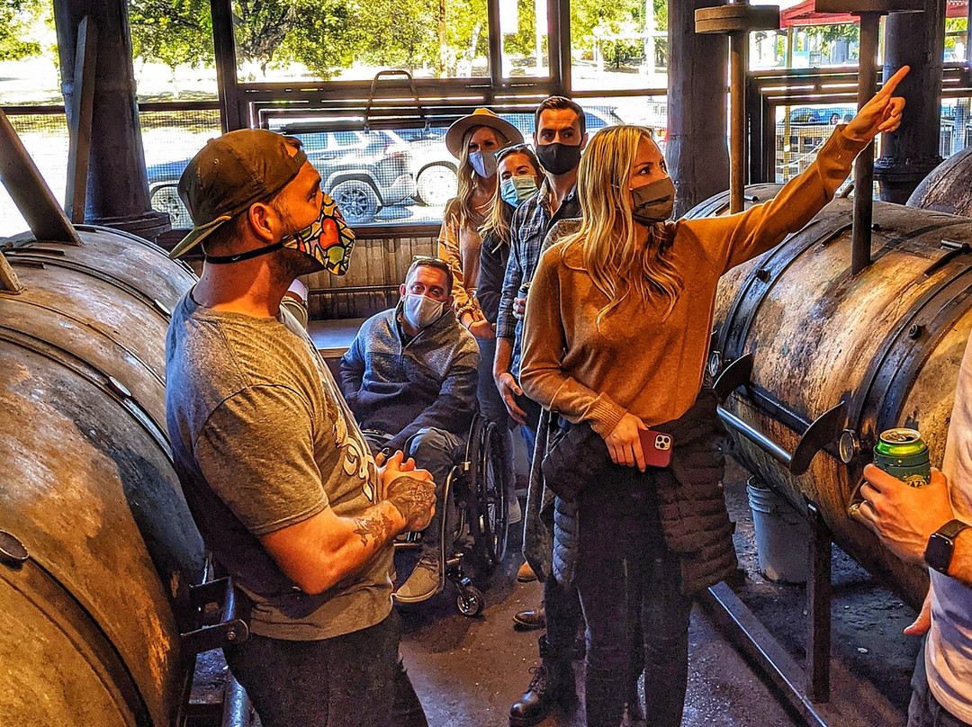 Twisted Texas Tour-奥斯丁必去景点