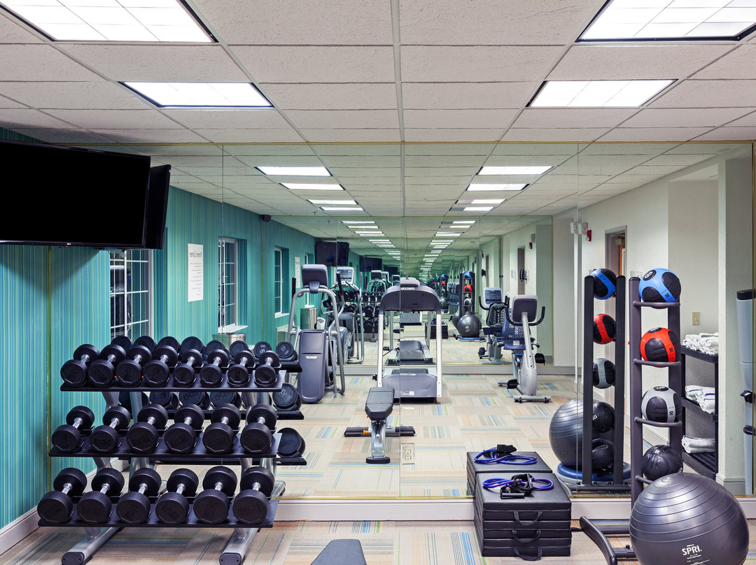 Holiday Inn Express & Suites Jenks By IHG主图