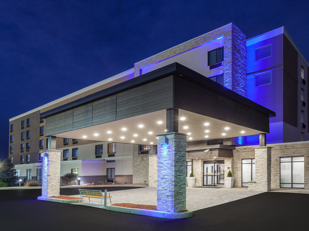 Holiday Inn Express & Suites Providence-woonsocket By IHG主图