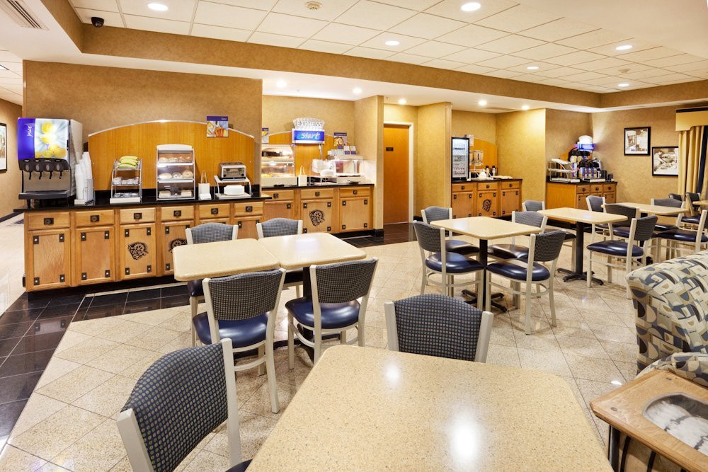 Holiday Inn Express Charlotte West - Gastonia By IHG主图