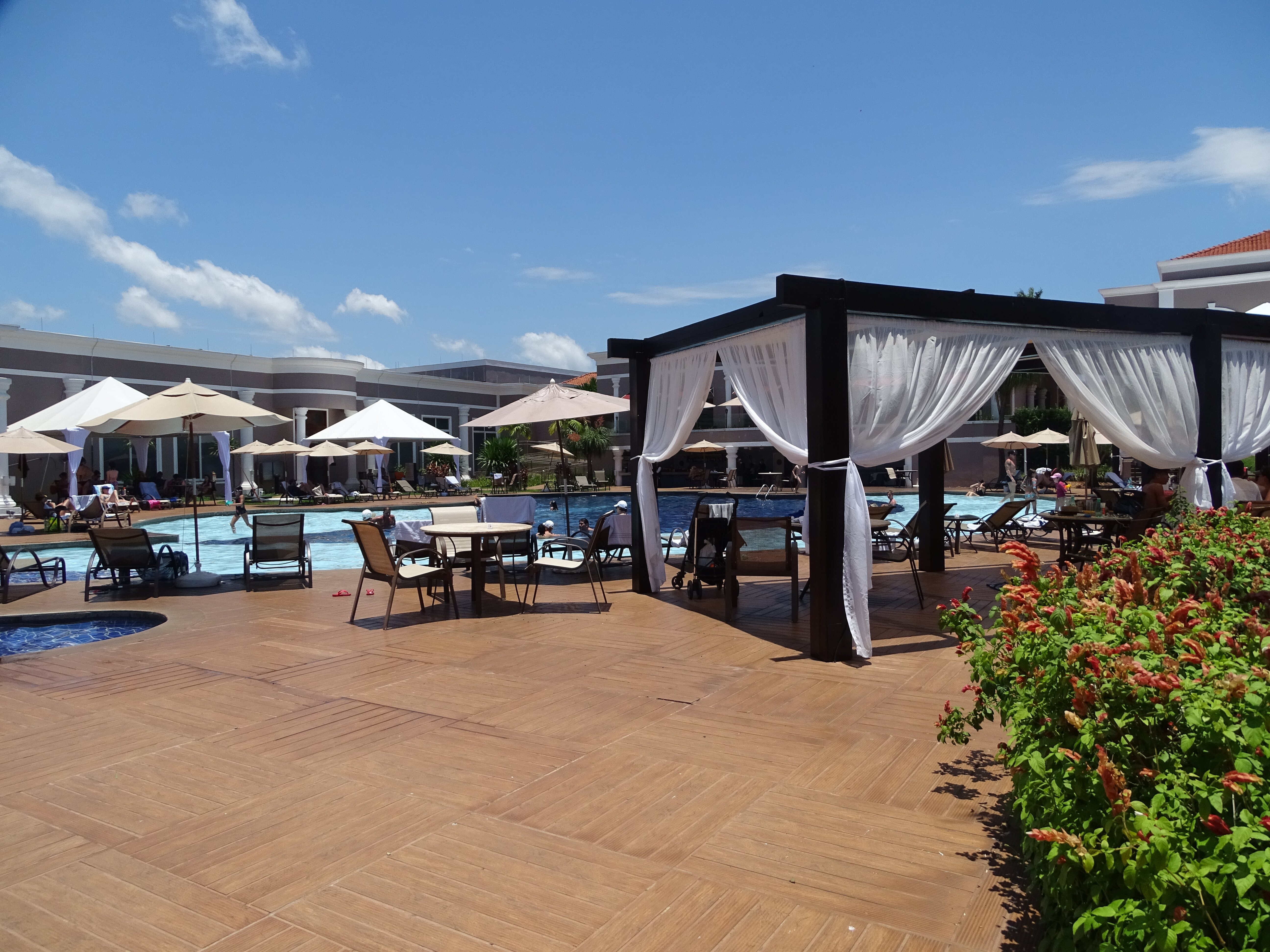 Wish Foz do Iguaçu Resort-泳池