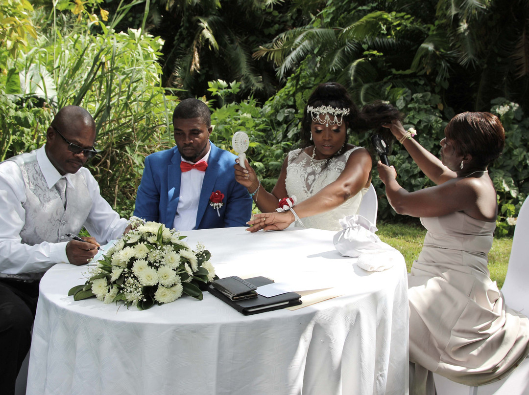 Mandeville Hotel主图