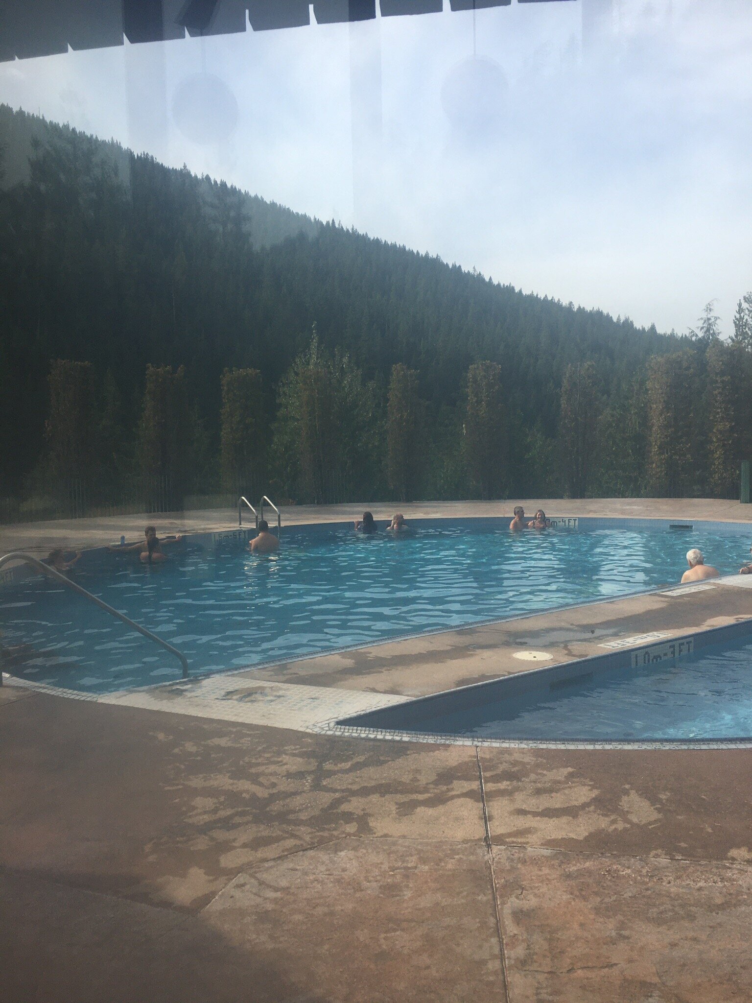 Nakusp Hot Springs Cedar Chalets-官方
