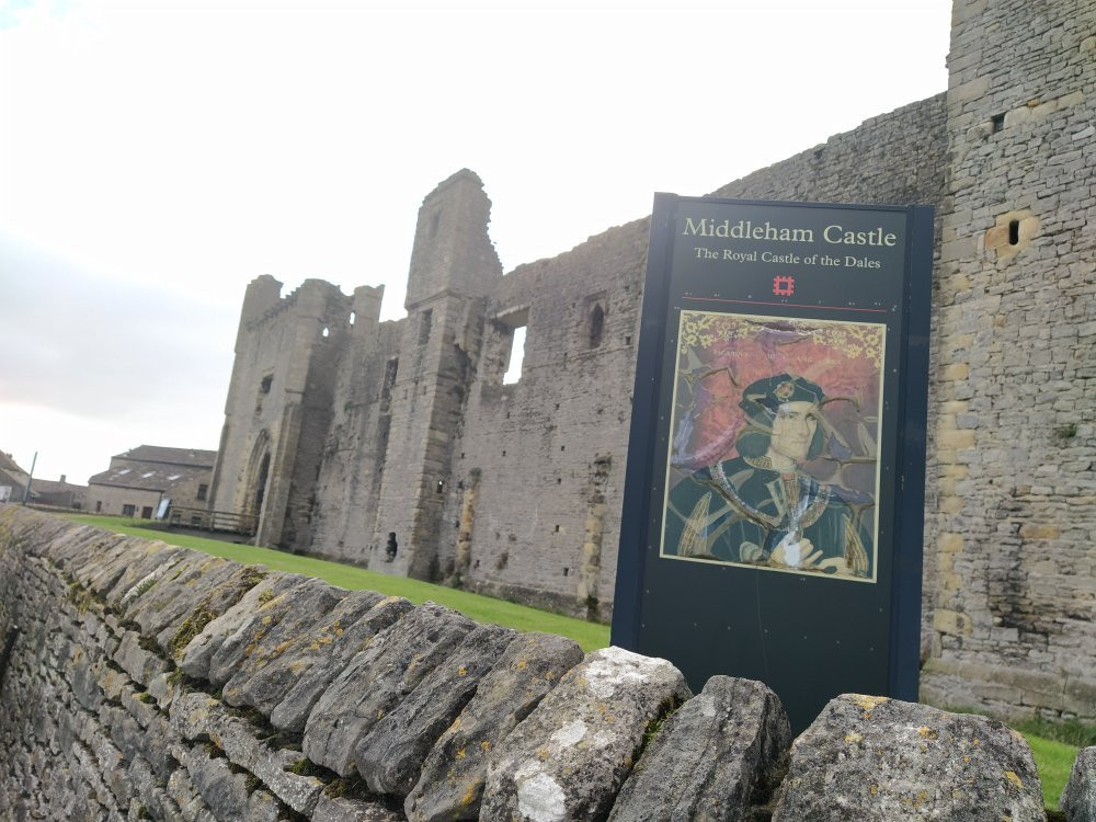 Middleham Castle景点图片