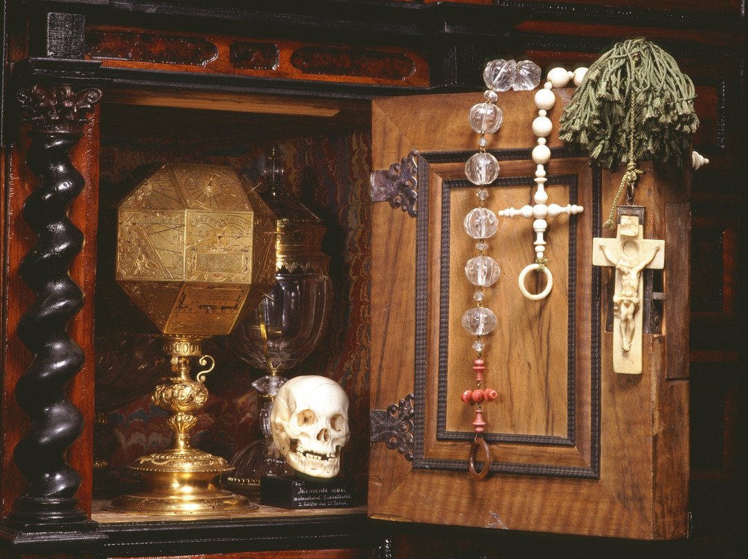 Trausnitz Castle with Cabinet of Art and Curiosities景点图片