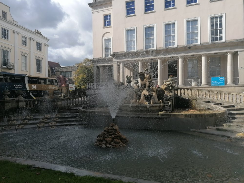 Neptune Fountain-切尔滕纳姆必去景点