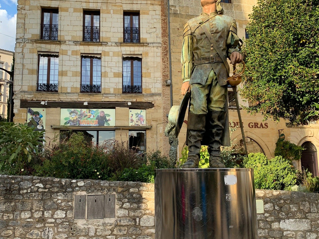 Statue Cyrano de Bergerac景点图片