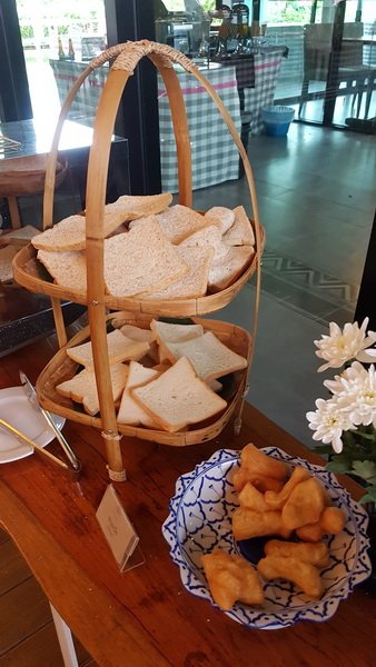 Navela Hotel & Banquet Ratchaburi-餐饮