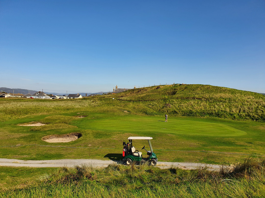 Borth and Ynyslas Golf Club景点图片