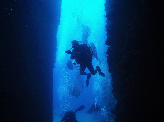 SubAQUA Diving Center-卡斯必去景点